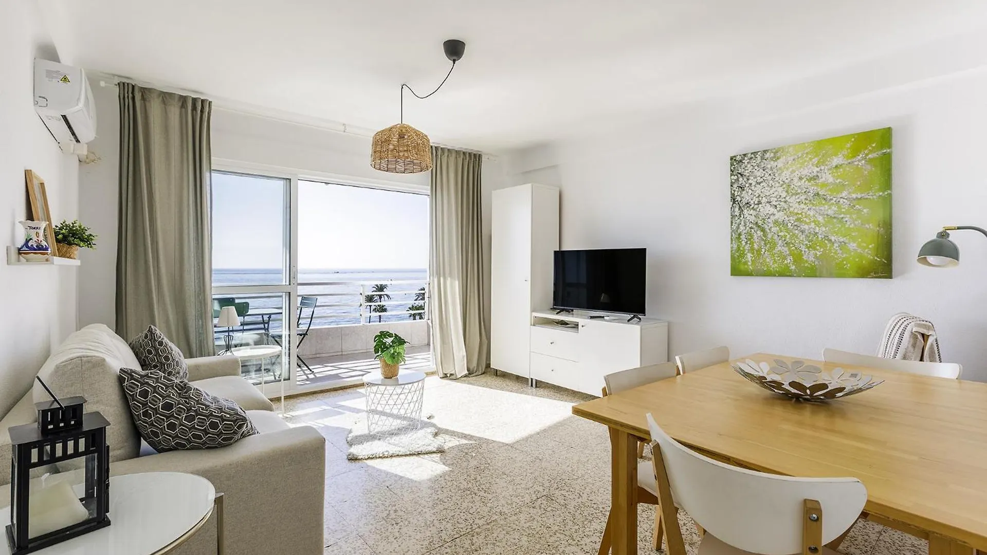 A&N Nevada 76 Apartment Torre Del Mar