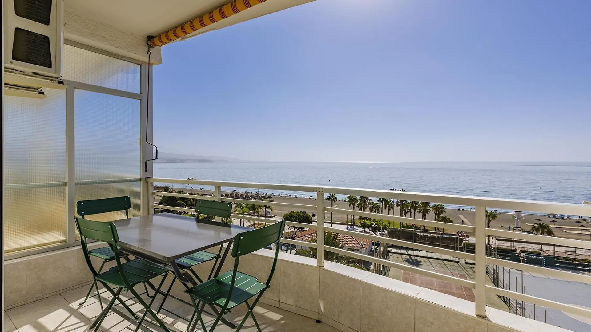 A&N Nevada 76 Apartment Torre Del Mar Spain