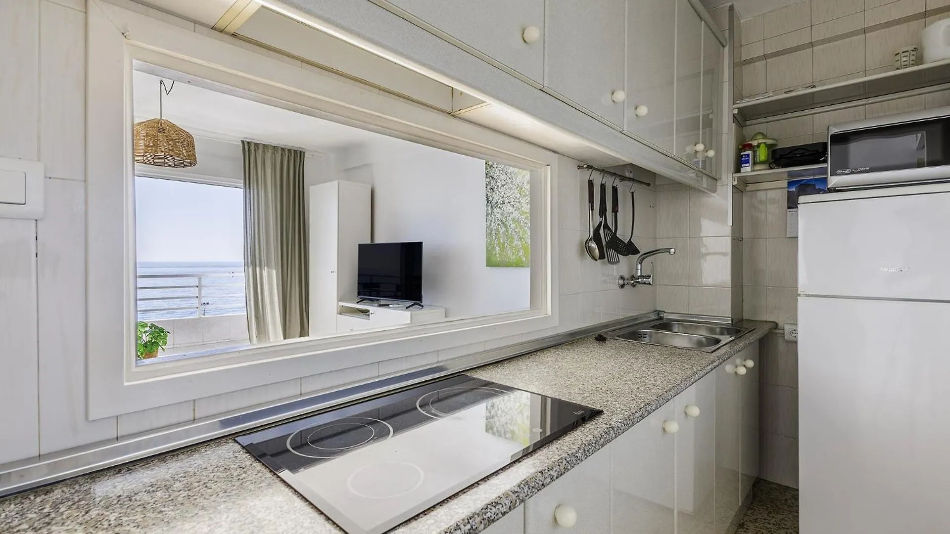 A&N Nevada 76 Apartment Torre Del Mar